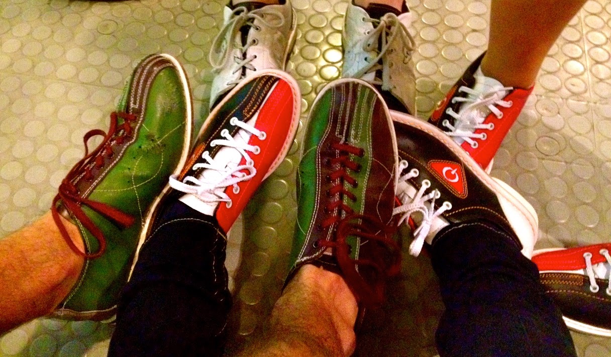 Bowling shoes style Clearance