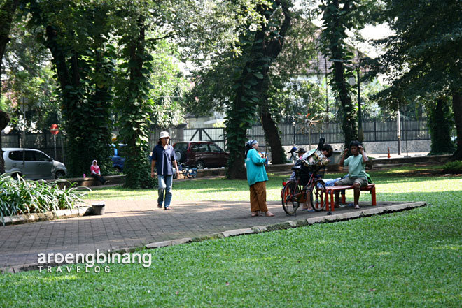 taman suropati menteng jakarta