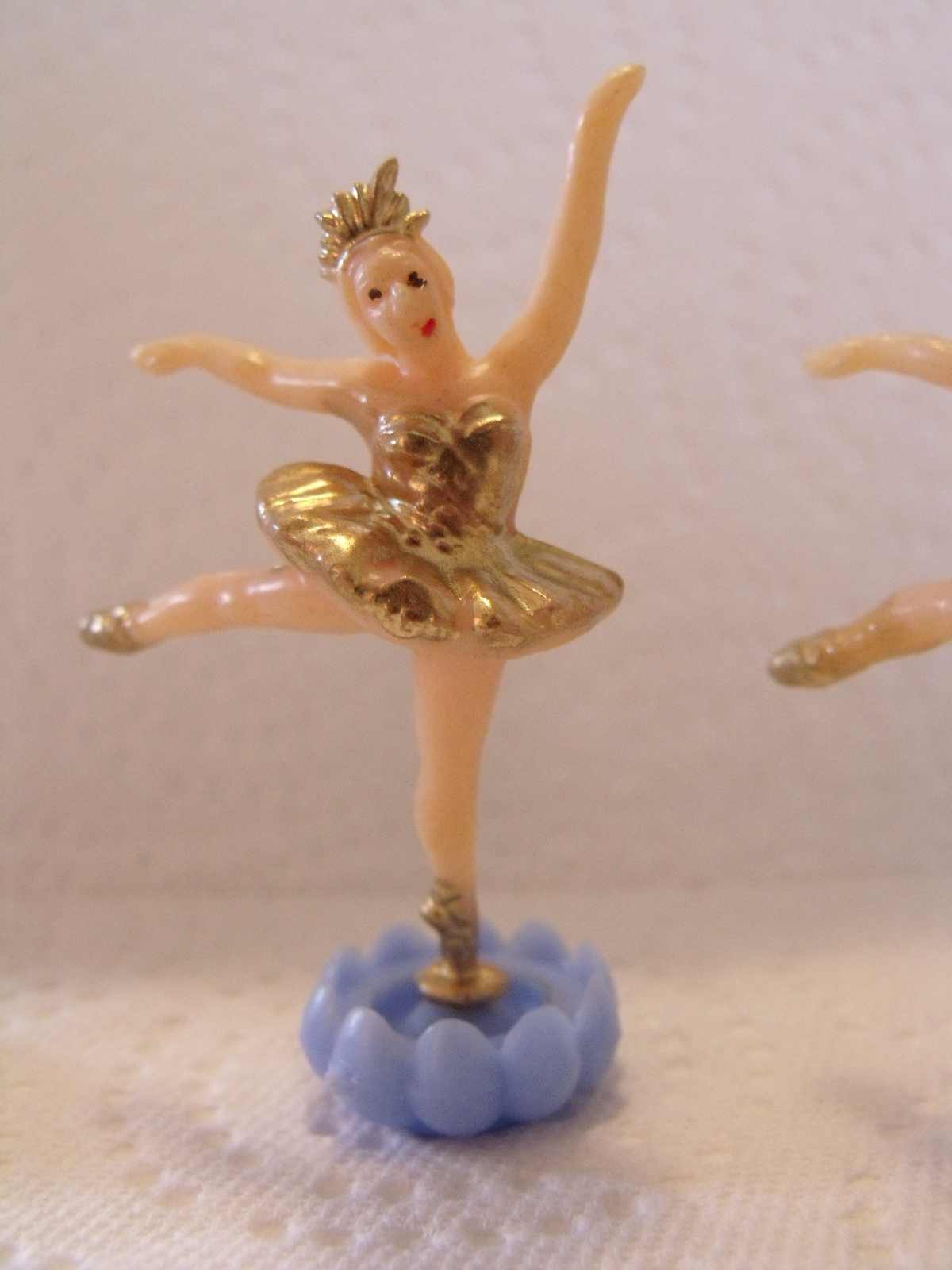 Pink Daisys Blog Vintage Cupcake Picks