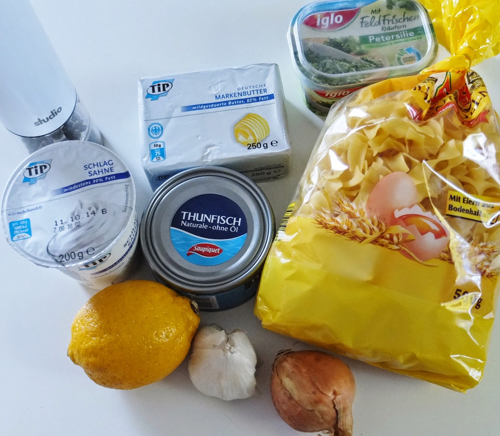 Nudeln mit Thunfisch-Zitronen-Soße