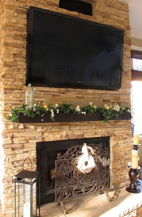 Spring decorations for the fireplace mantel