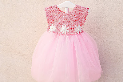 Vestido de tul a crochet y ganchillo Majovel Crochet 1 Vestido de tul a crochet y ganchillo Majovel Crochet 1