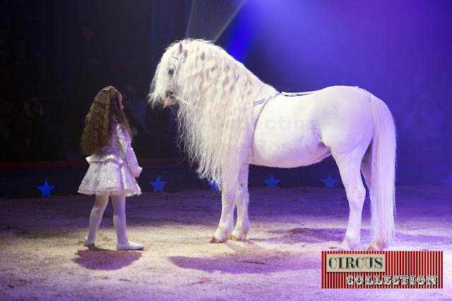Spectacle chevaux Chanel Marie Knie