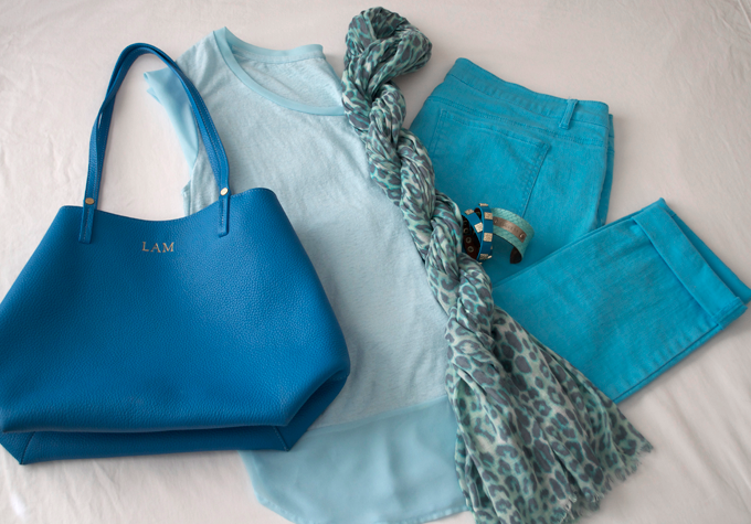 Monochromatic_Blue_Outfit