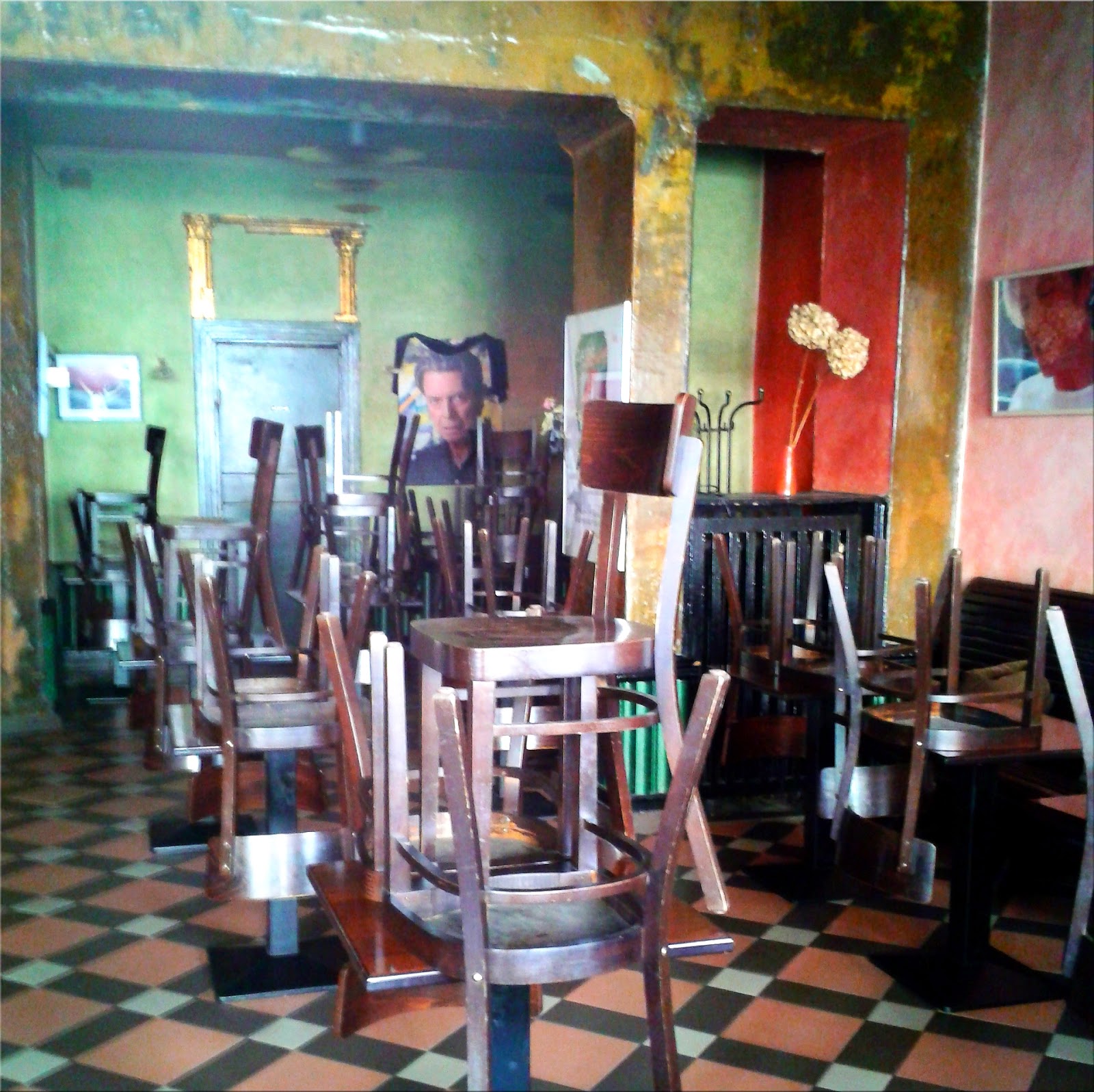 Ma H Lt Sich In Diesem Kopf Die Welt Hauptstadterkundungen David