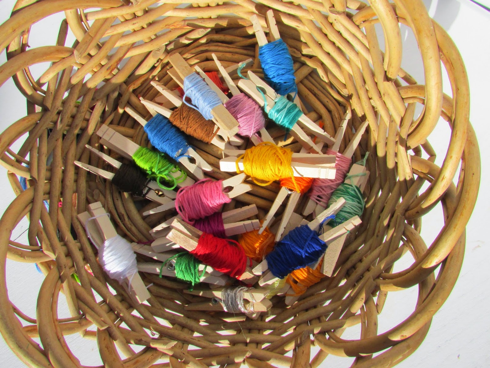 A Lively Hope: How to Organize Embroidery Floss