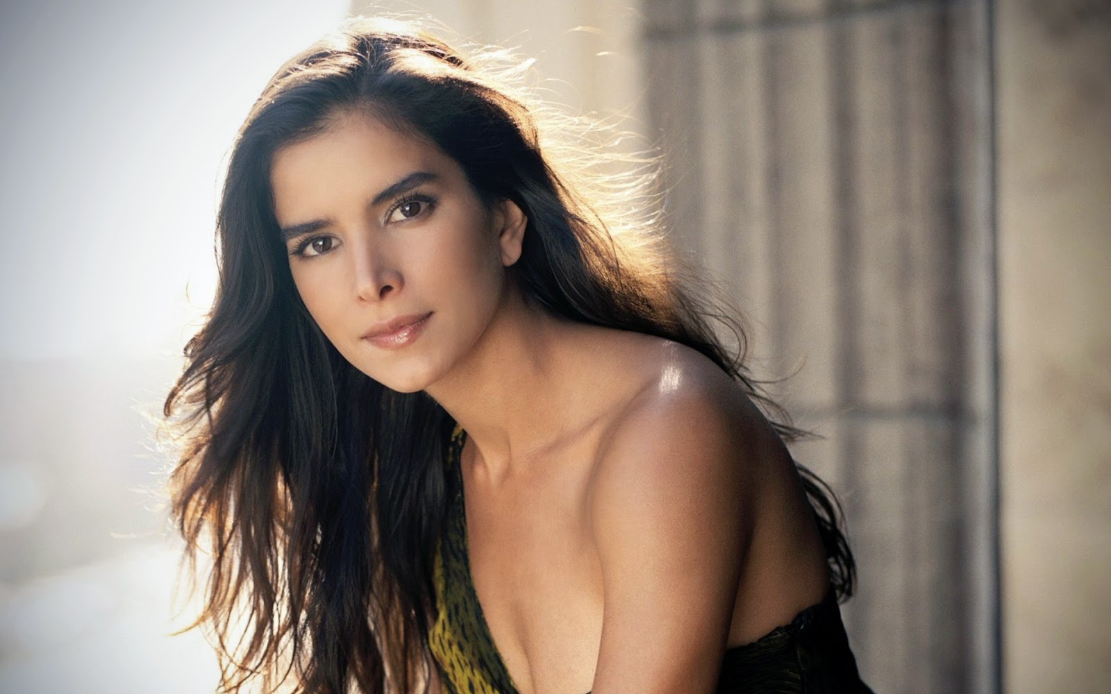The World At Large Patricia Velasquez The Mummy Star And Supermodel Comes Out As Gay In