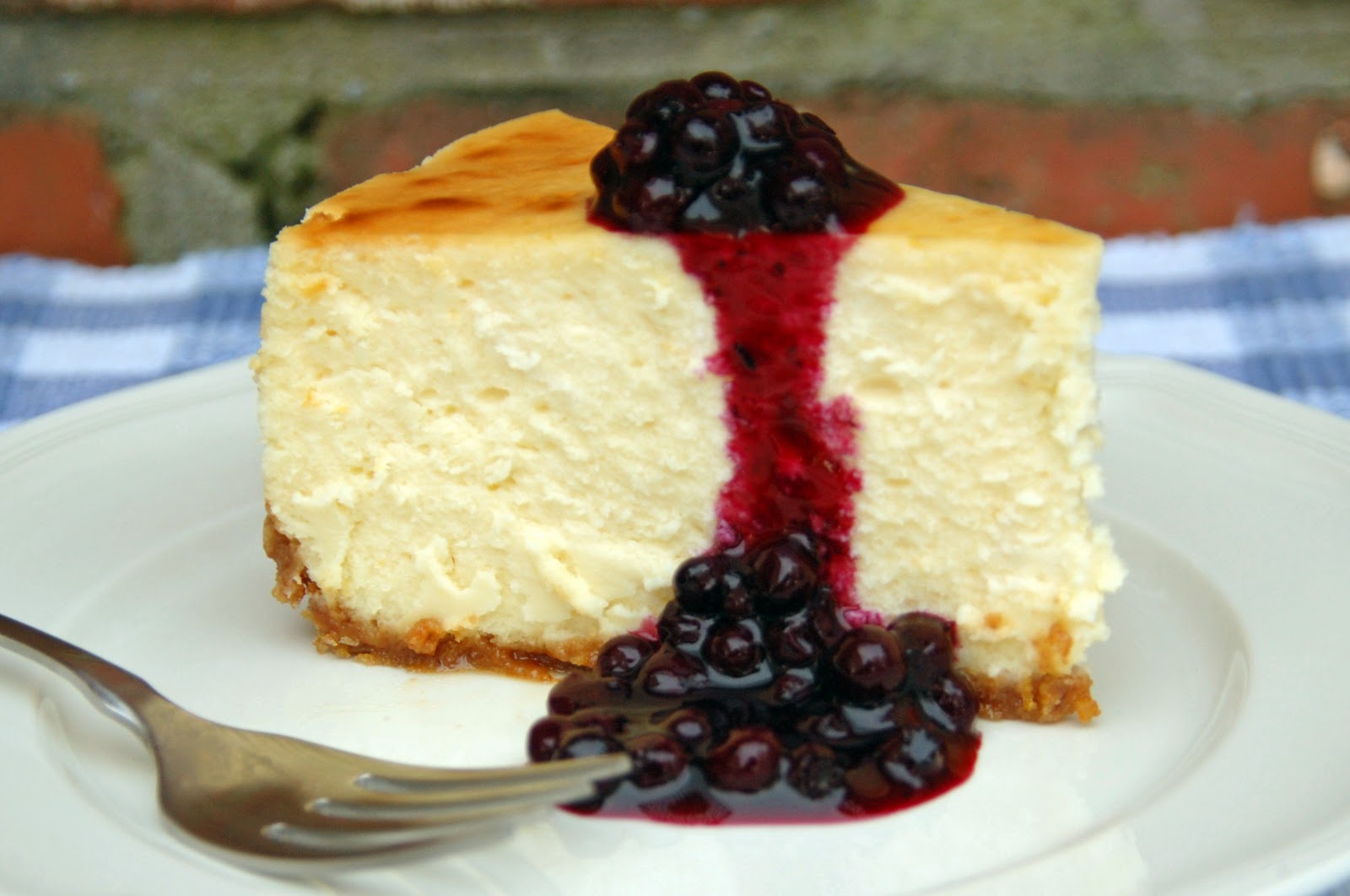 Southern Lady's Recipes: New York Cheesecake from Southern Lady's Recipes