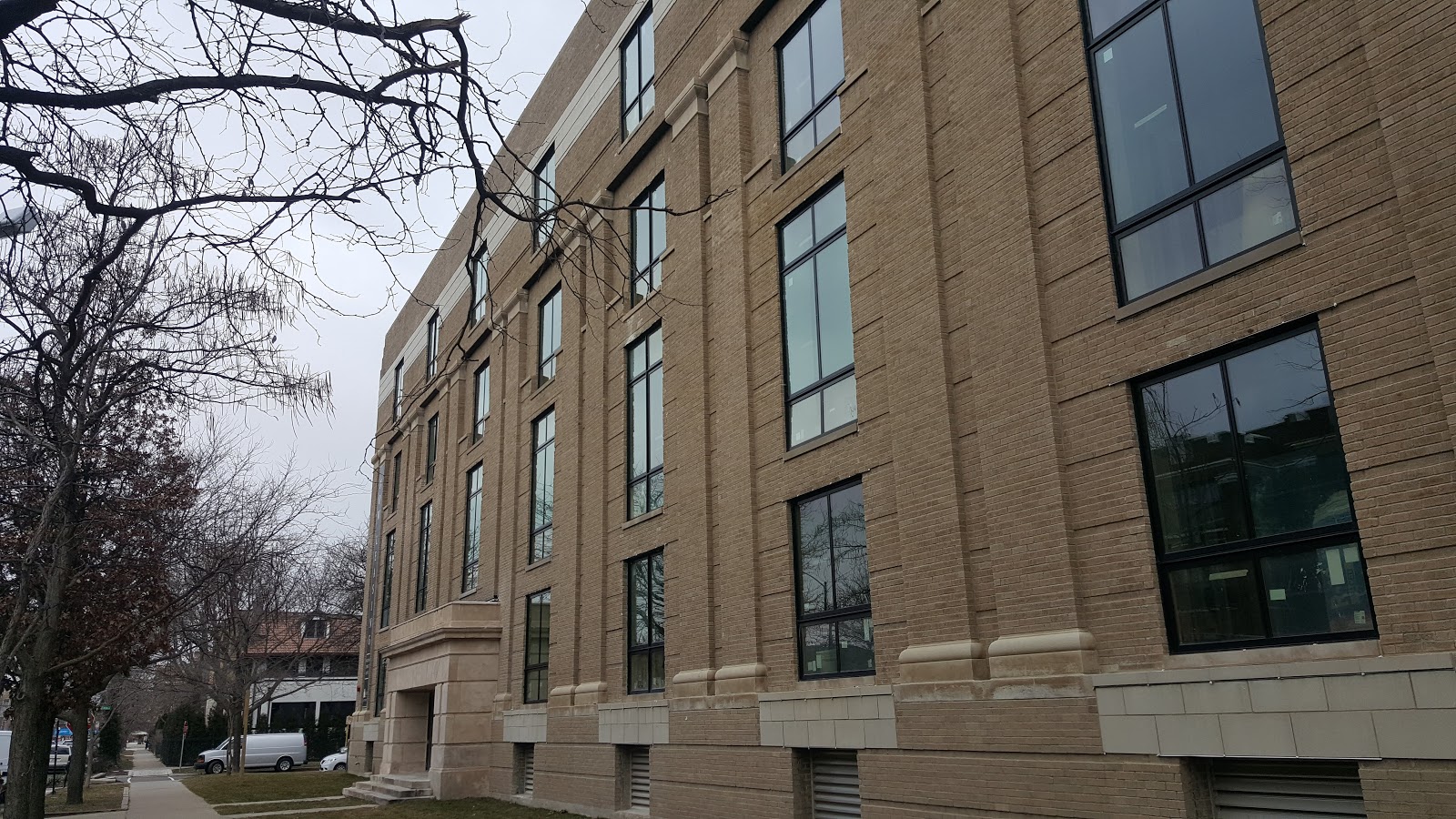 The Chicago Real Estate Local Update Ravenswood / Uptown's American