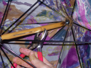 elTallerdeCarlos: Restaurar pargaguas. Reparar paraguas. extremo de paraguas. Paraguas roto.
