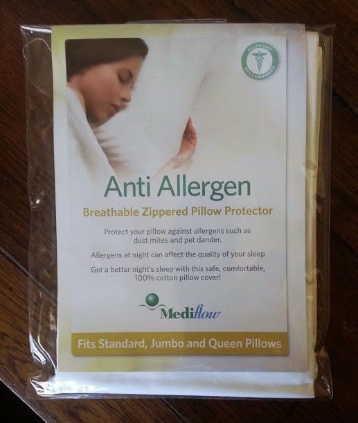 Mediflow Waterbase Pillow anti-allergen zippered pillowcase