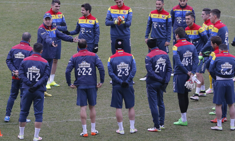 Matemática nas camisas da Seleção de Futebol da Romênia