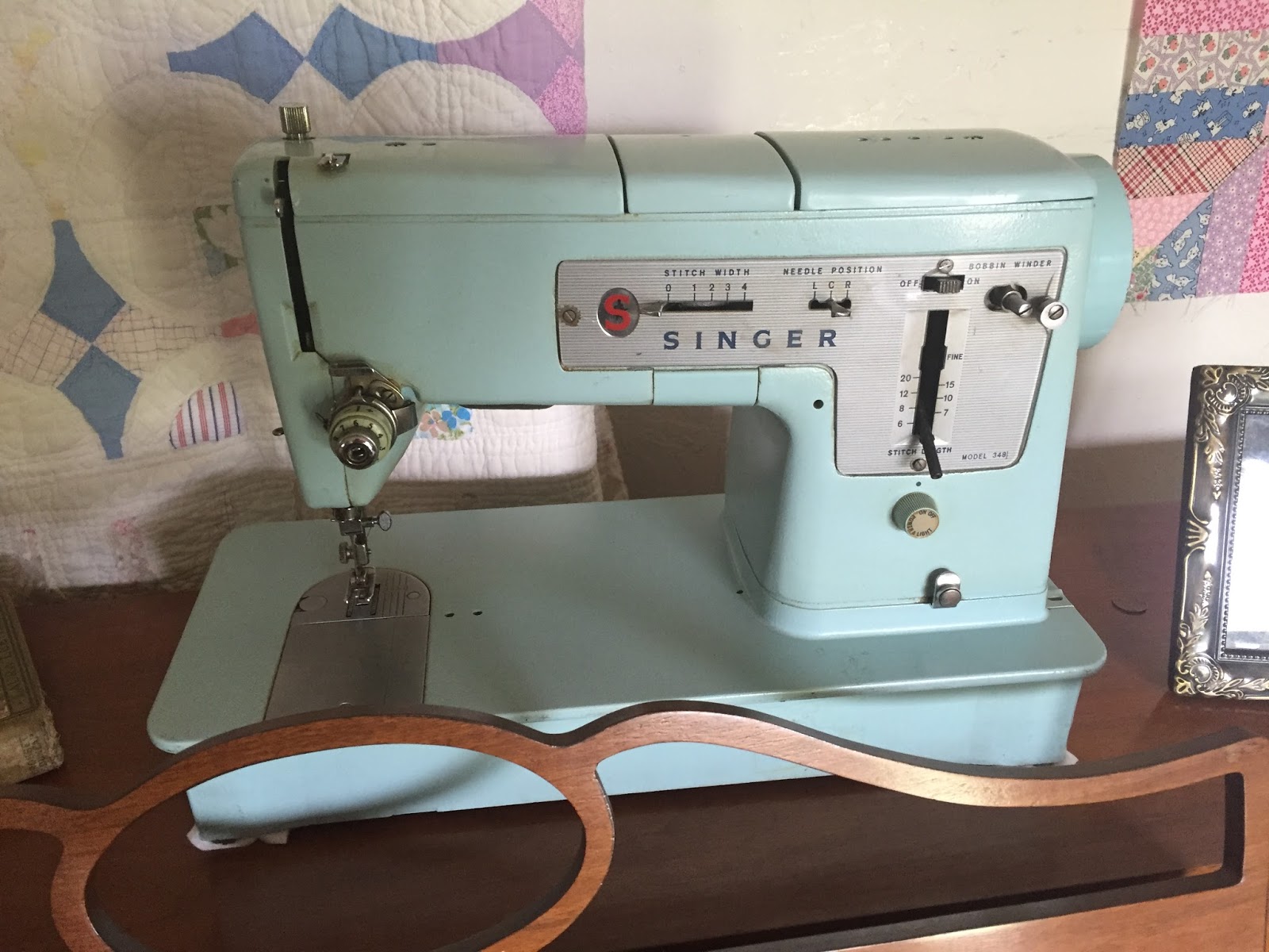 Vintage Singer 348 - Mimi Sews
