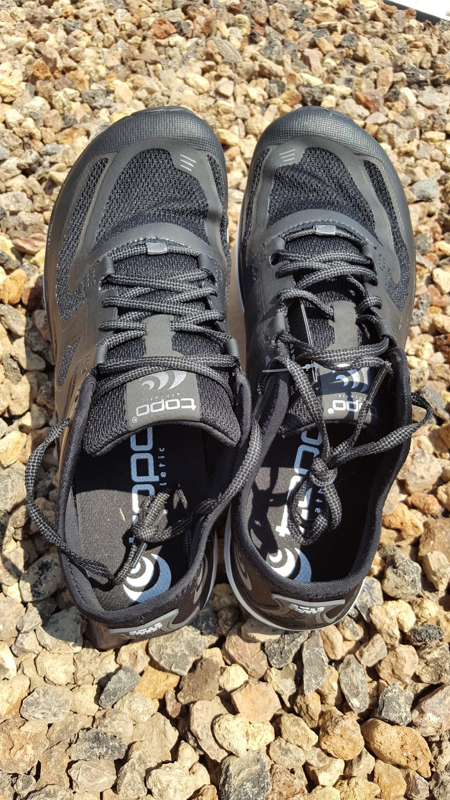 Running Without Injuries: Topo Athletic ST-2 Review