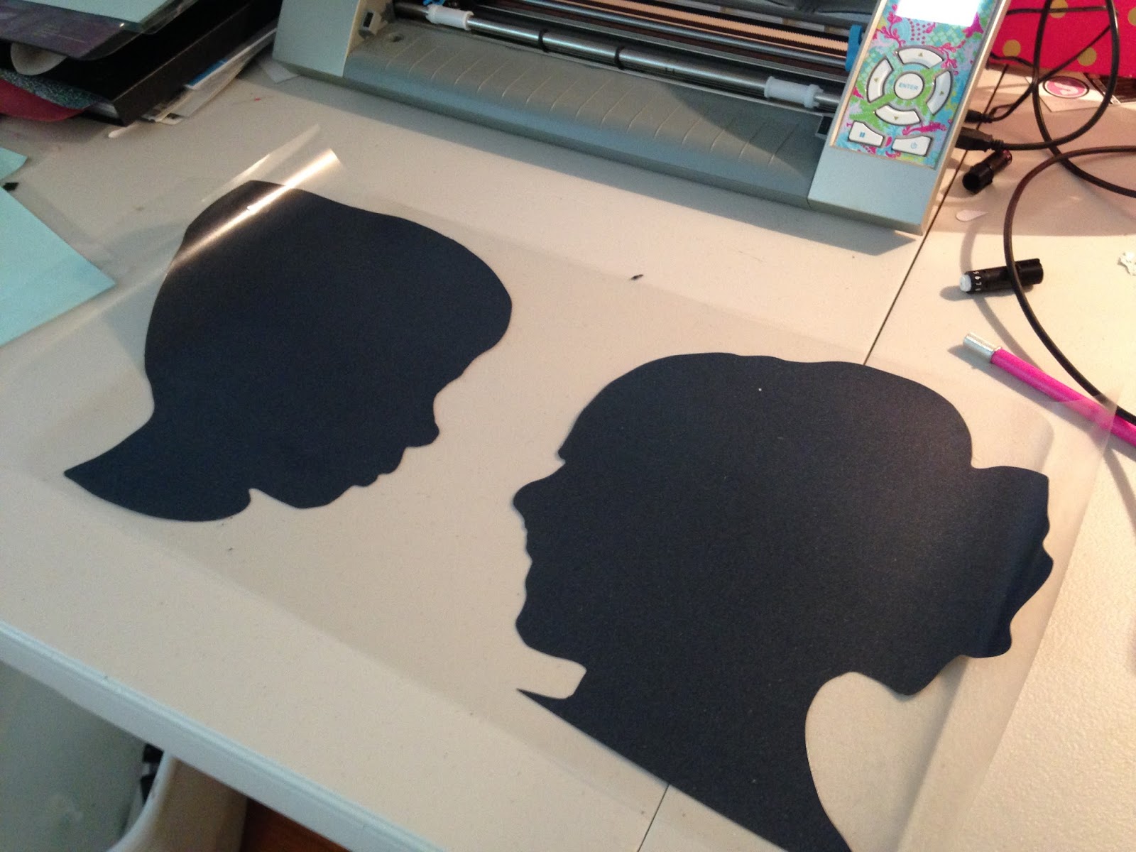 Heat Transfer Vinyl on (Stretched) Canvas How to Apply with a Heat