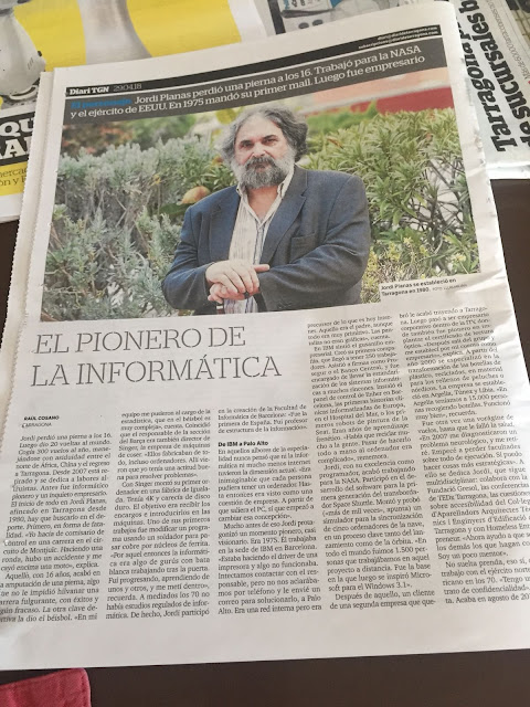 El pionero de la informática (Diari de Tarragona) Jordi Planas perdió una pierna a los 16. Trabajó para la NASA y el ejército de EEUU. En 1975 mandó su primer mail mientras trabajaba en IBM. Luego fue empresario de éxito en el norte de África