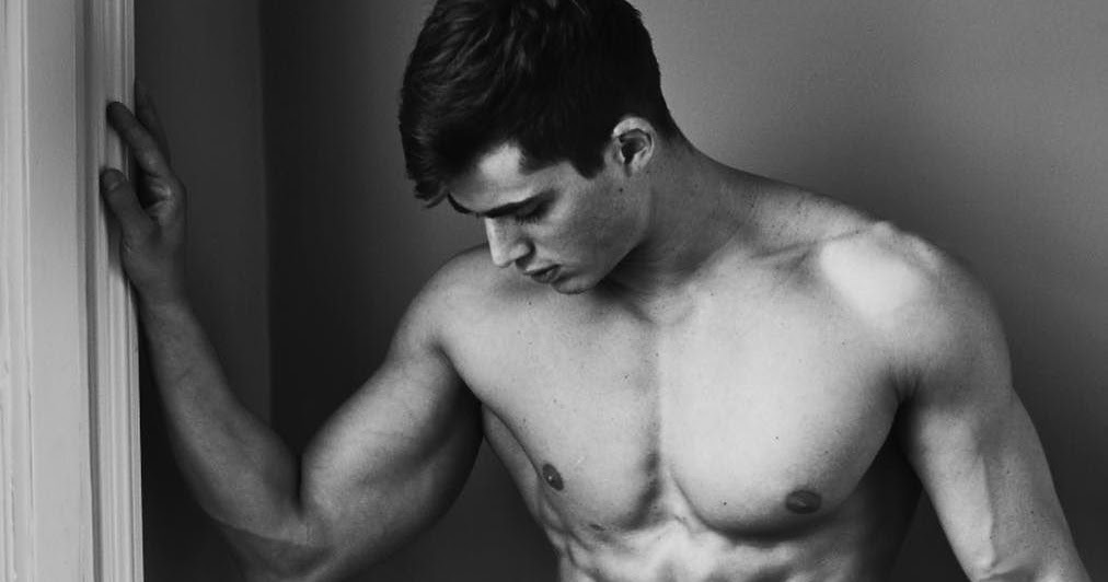 Beauty and Body of Male : Pietro Boselli by Mariano Vivanco