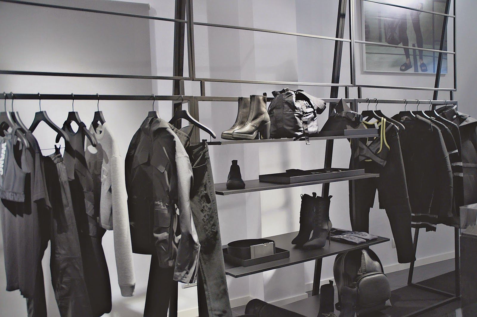 Alexander Wang x H&M, showroom Barcelona, sporty chic