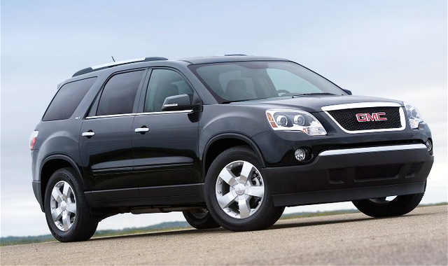 PARIS SPRING SUMMER FASHION 2012: GMC Acadia 2012