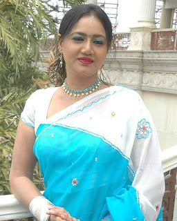 Desi Aunties | Indian Desi Aunties Hot Photos | Hot Indian Desi Aunties