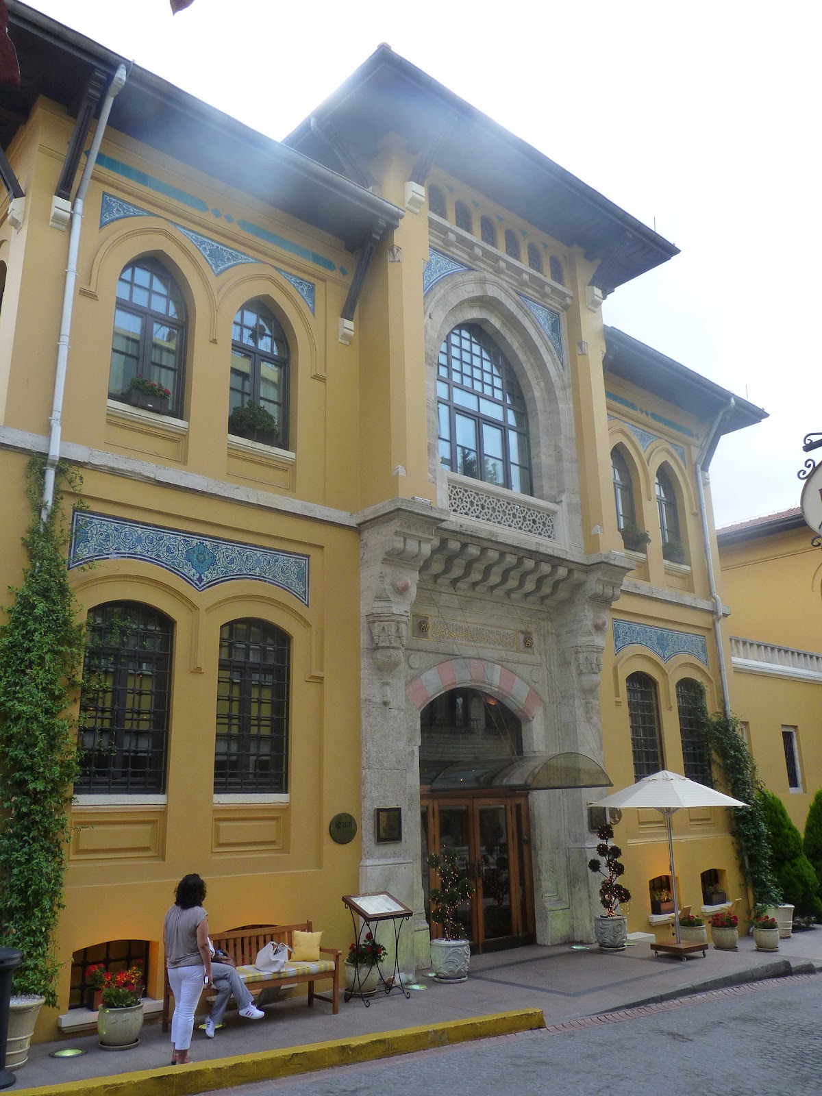 hotel-four-seasons