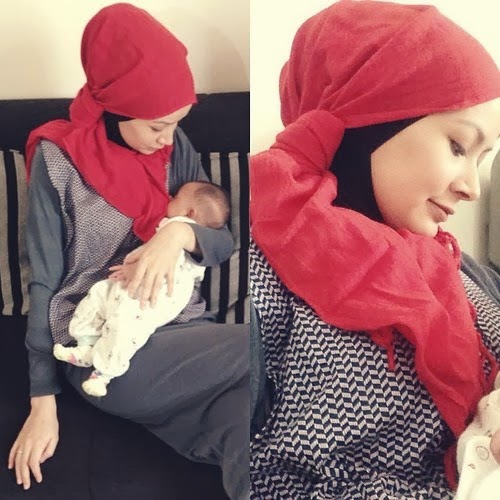 Memilih Padu Padan Busana Hijab untuk Ibu Menyusui