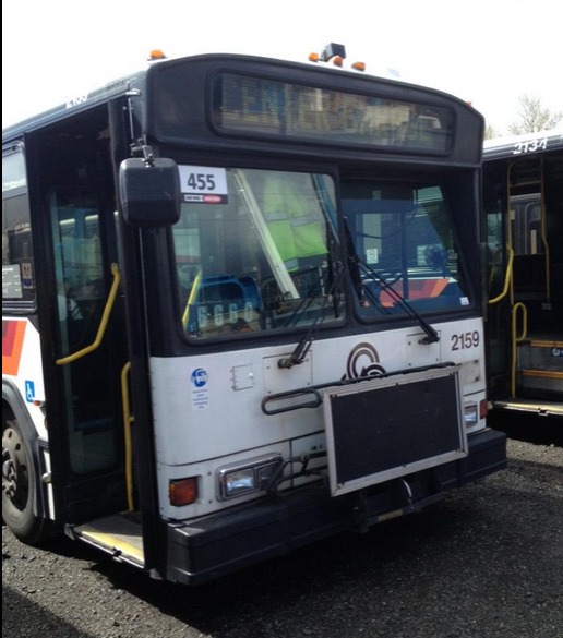 RANTINGS OF A FORMER TRIMET BUS DRIVER Checking out the Trimet bus auction