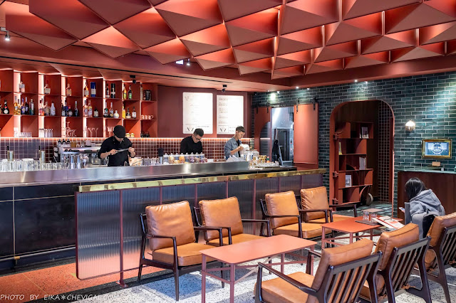 復古英倫場景現身一中街!GetCha Hostel&Bistro,背包客棧與餐酒館的獨特結合