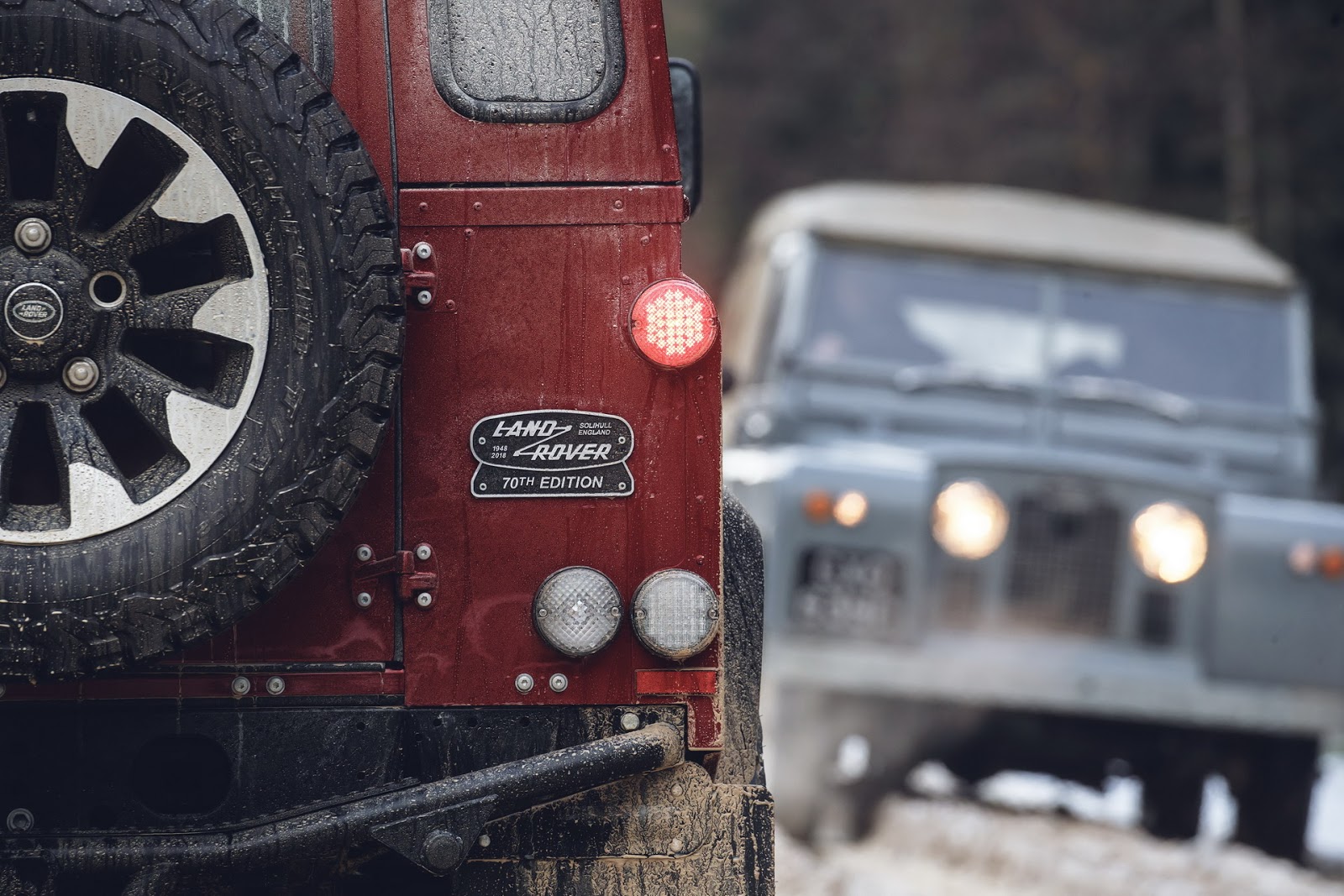 LR-Defender-WorksV8-24.jpg