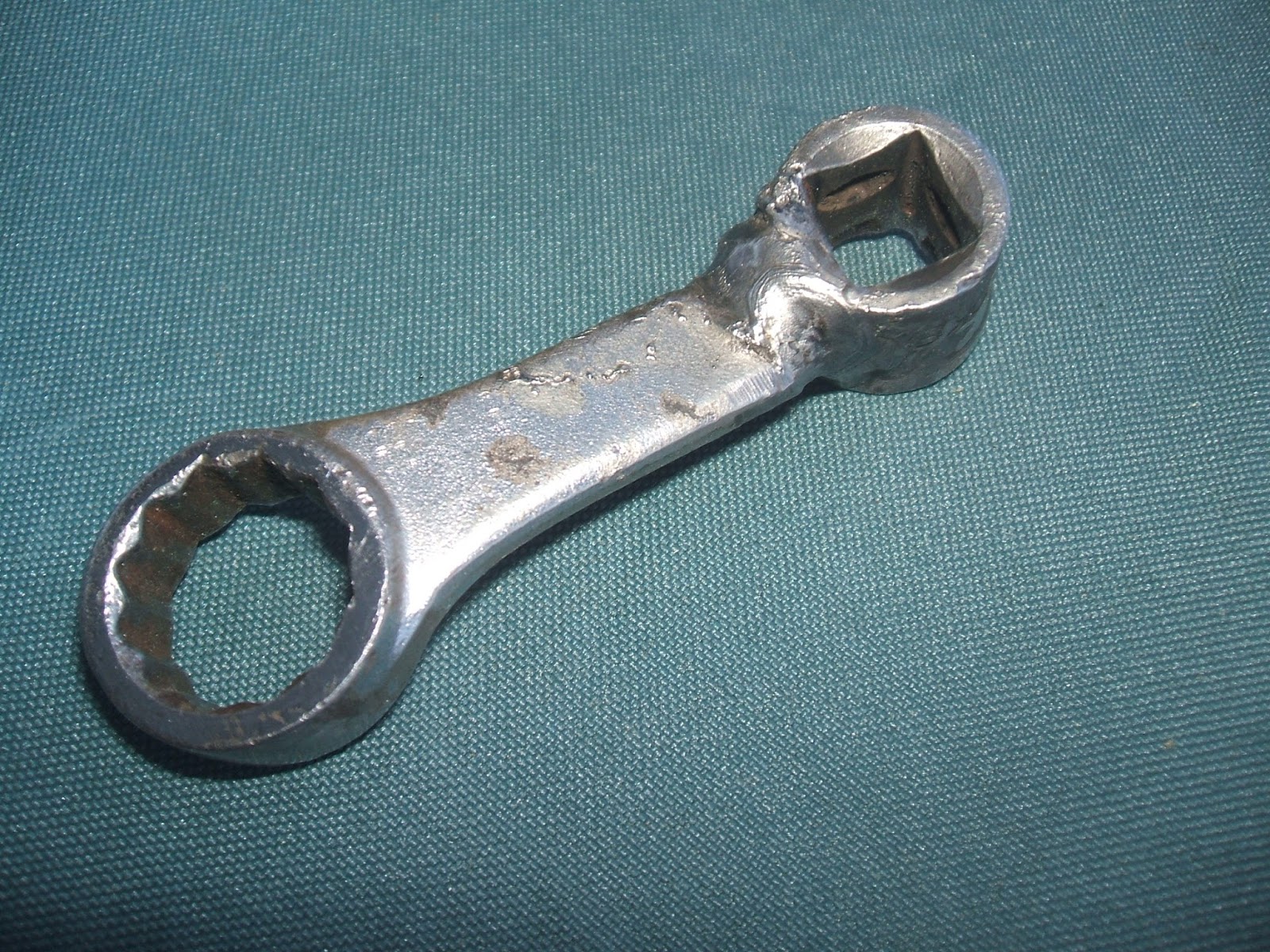 harley exhaust bolts