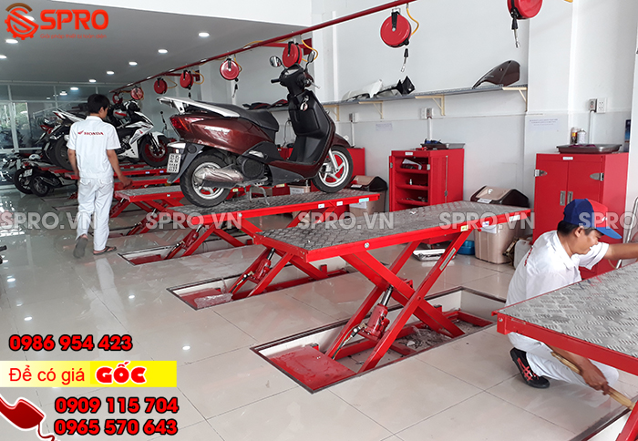 Mua thiết bị sửa xe, dụng cụ sửa chữa xe máy ở đây rẻ và bền, bàn nâng xe máy