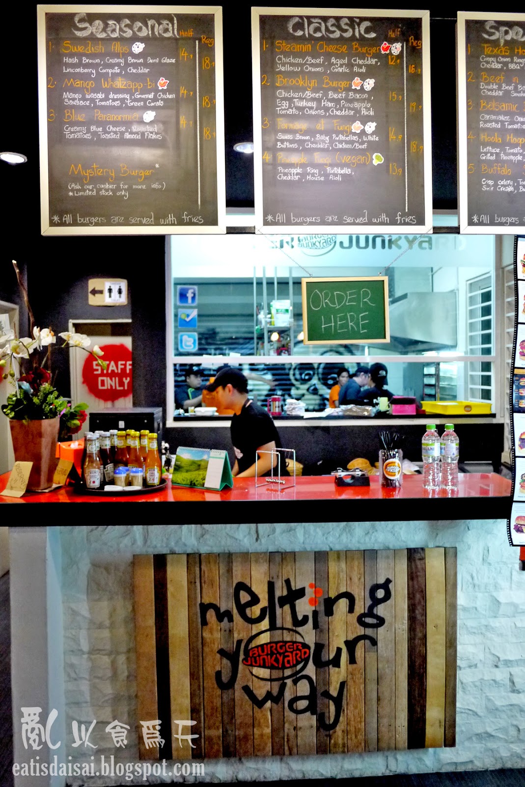 乱以食为天 Burger Junkyard Kota Damansara