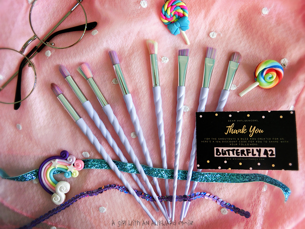 Unicorn Eye Makeup Brushes from my The Butterfly Project's 4th Birthday Party's bag. Sponsored by Wanderlustthing.com