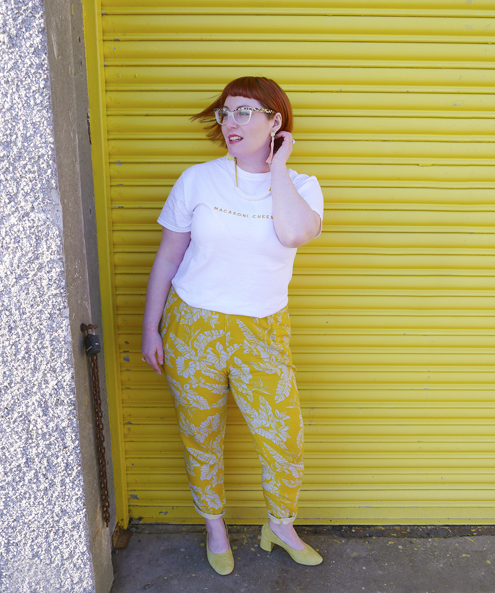 Sunshine inspired outfit Cheerful yellow outfit
