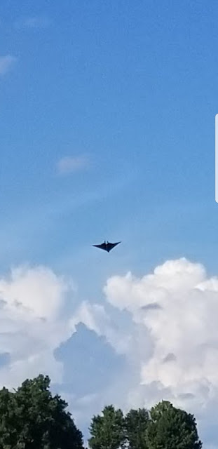 Extraño objeto triangular fue captado en Ohio, cercano al lugar donde hace 45 años hubo una famosa persecución #ovni 95977 submitter file3 Screenshot20180915234039Photos 95977 submitter file3 Screenshot20180915234039Photos Extraño objeto triangular fue captado en Ohio, cercano al lugar donde hace 45 años hubo una famosa persecución #ovni