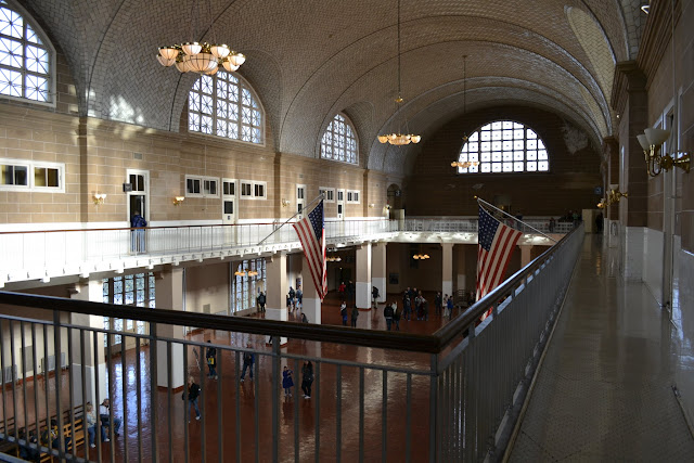 Музей иммиграции. Остров Эллис, Нью-Йорк. (Immigration Museum, Ellis Island, NY)