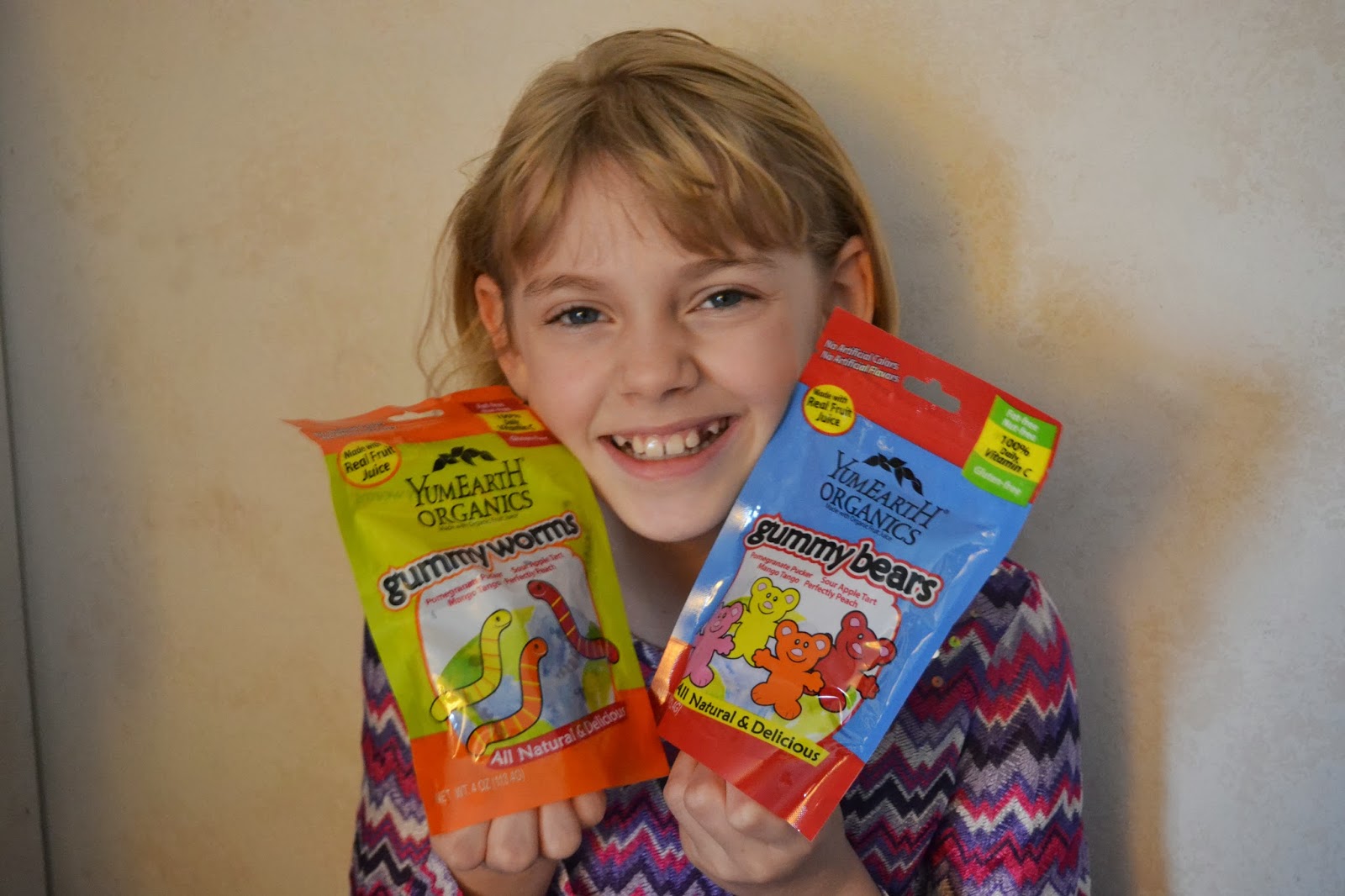 Coupon Savvy Sarah YUM Earth Organics Gummy Candy Review