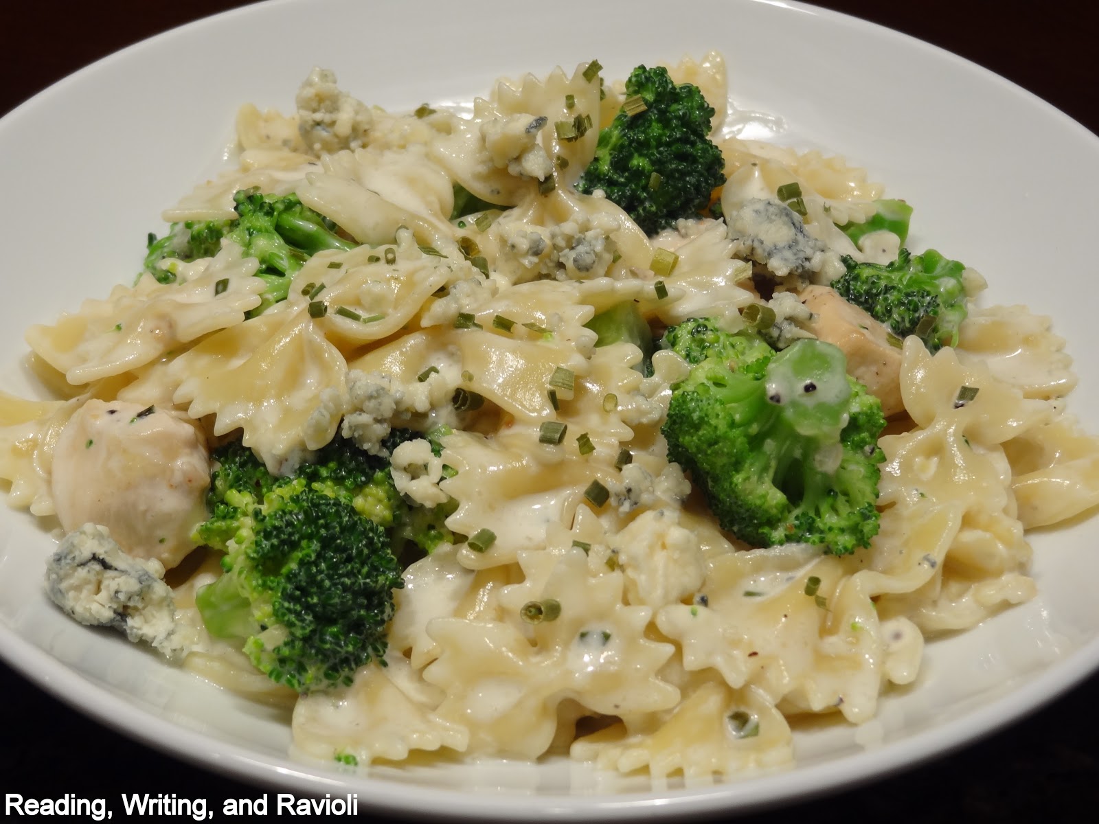 broccoli pasta cream sauce
