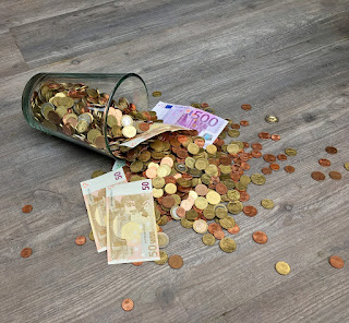 REALLY PEOPLE WITH SMALL CAPITAL DIFFICULT TO SUCCESS REALLY PEOPLE WITH SMALL CAPITAL HAVE DIFFICULT TO SUCCESS