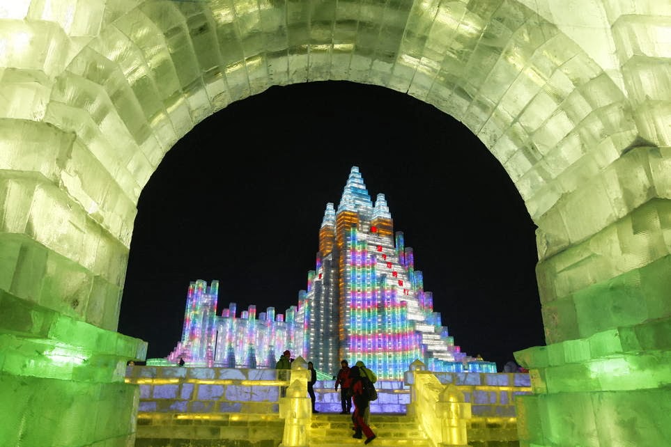 Harbin China ice sculptures 2013 randommusings.filminspector.com