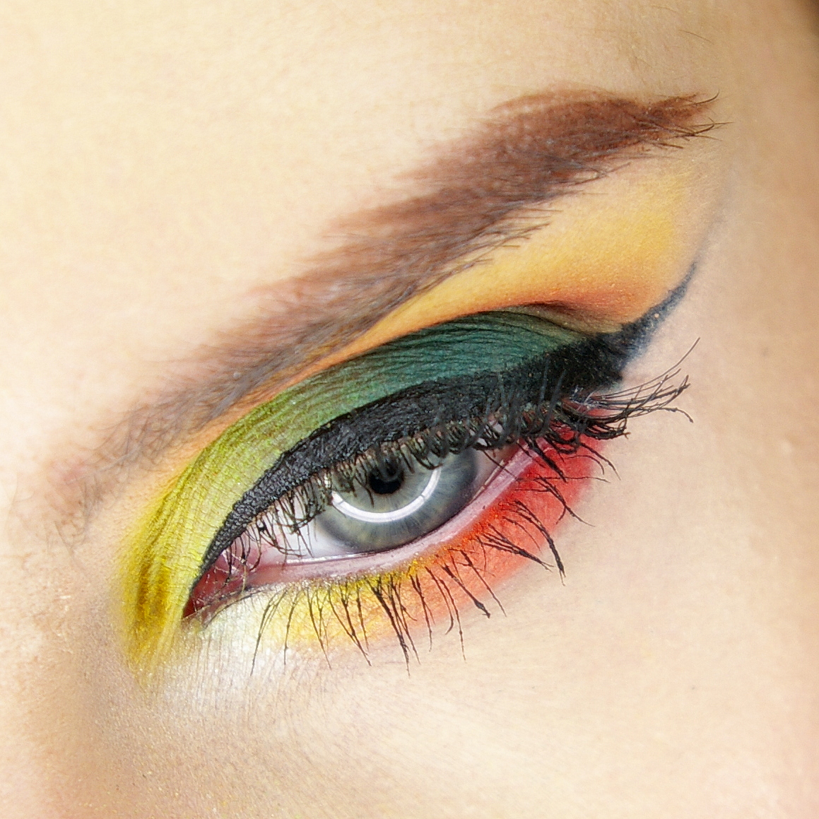 makeup, makijaż w kolorze tropikalny makijaż, colorfull makeup, MySecret, Sleek, swatche, 