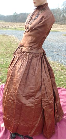 All The Pretty Dresses: Pretty Copper Bustle Era Dress