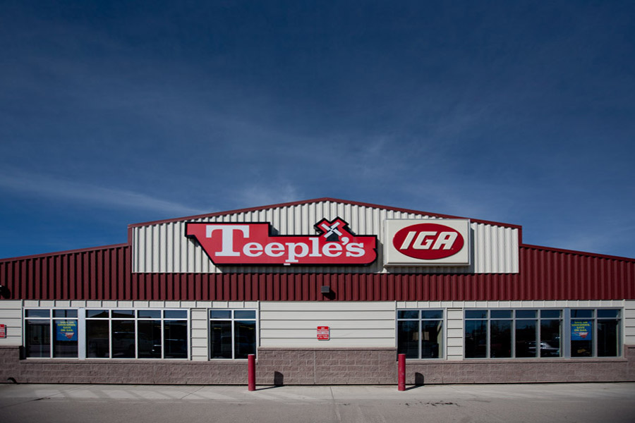 prairiemary VAN'S IGA WHEN IT WAS TEEPLES IN BROWNING