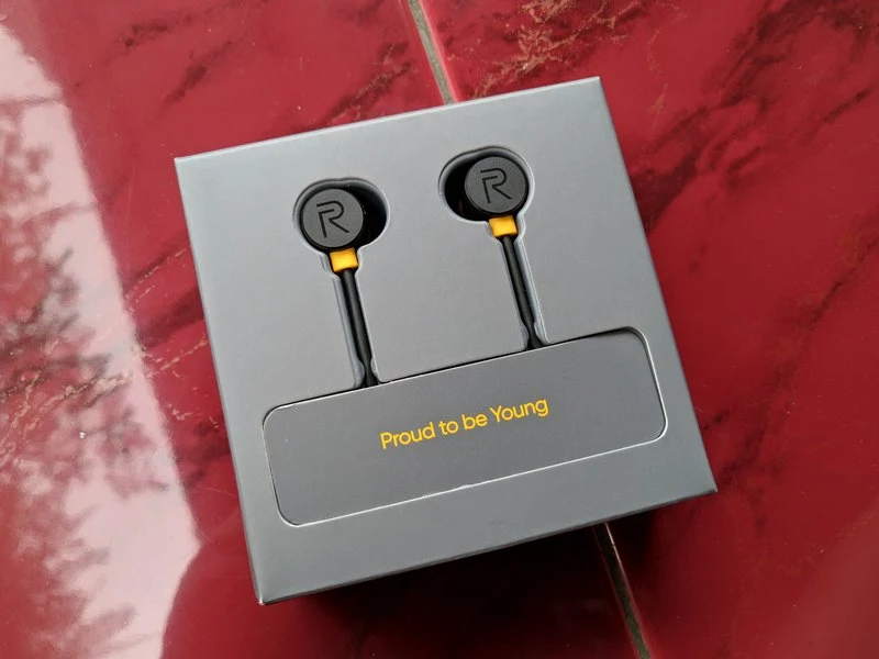 Review Realme Buds: Headset Murah Tapi Ngebass!