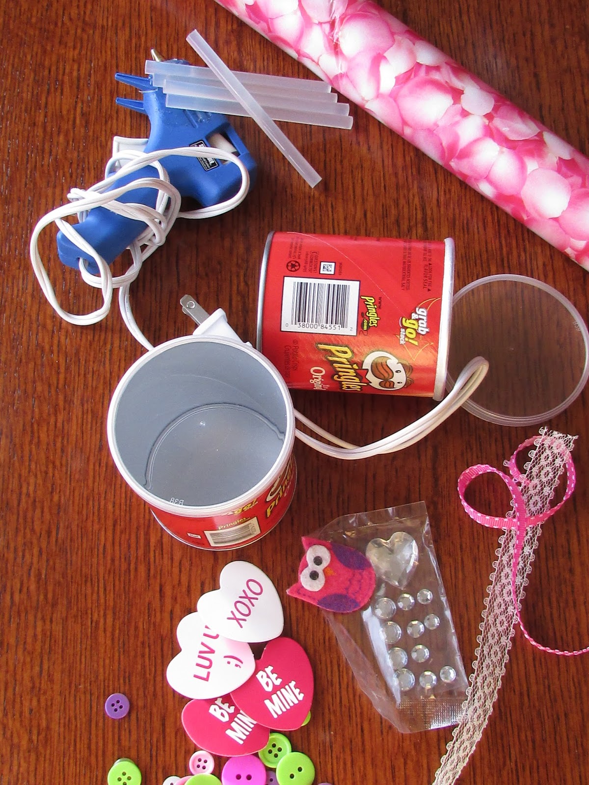 Parties With Cake! Cute Valentine's Container Craft