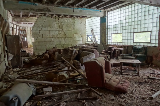 Searsboro Consolidated School abandoned and decaying in Iowa