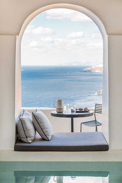 A Slice of Heaven:Porto Fira Suites on Santorini island