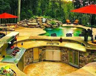 Outdoor kitchen in patio design  