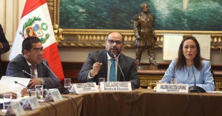 MINEDU: Ministro de Educación responderá ante el Congreso por cuestionados textos escolares - www.minedu.gob.pe MINEDU: Ministro de Educación responderá ante el Congreso por cuestionados textos escolares - www.minedu.gob.pe