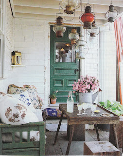 latern, garden decoration, balcony, patio, outdoor, wedding, baptism, lighting, lanterns, metal, decorative, wood, candles, tea lights